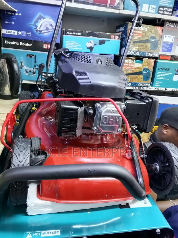 Mower Machine /Lawn Mower Grass Cutter Machine 172cc