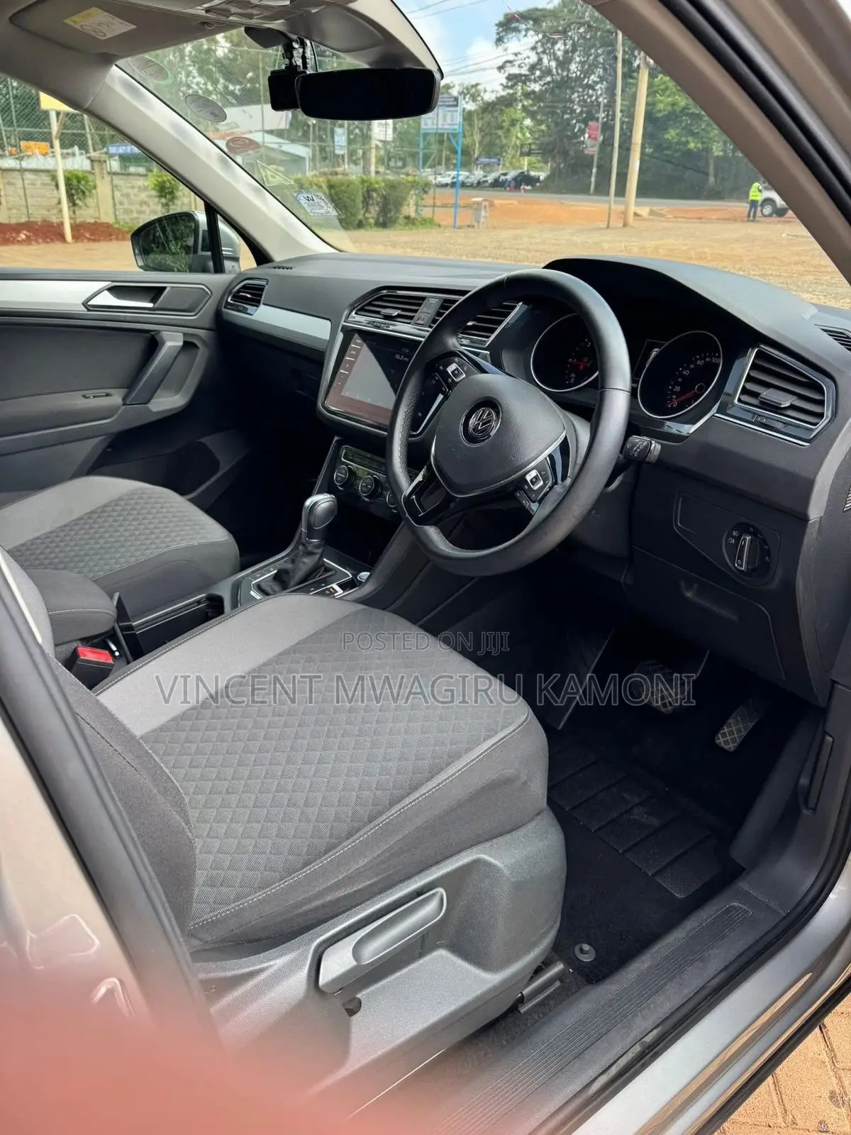 Volkswagen Tiguan 2.0T SEL Premium AWD 4MOTION 2018 Gray