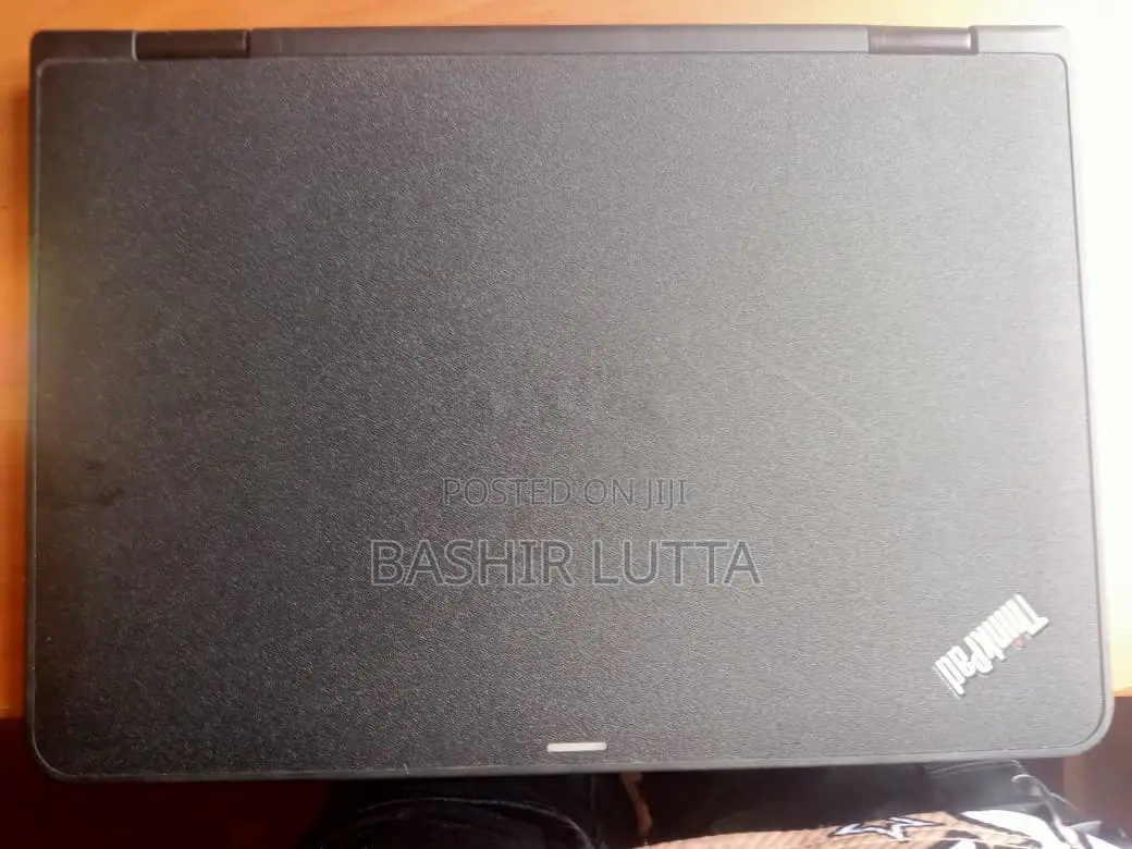 Laptop Lenovo Yoga 11e 4GB Intel Celeron SSD 128GB