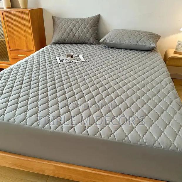 Baby Family Waterproof Mattress Protector - thumbnail 2