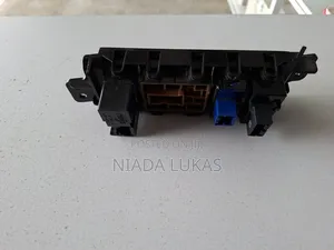 Oem Infiniti M35/M45 (2006-2010) Dashboard Switch Assembly