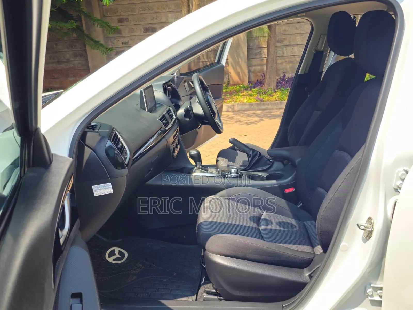 Mazda Axela 2015 White