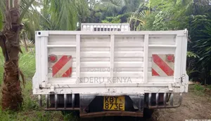 Mitsubishi Canter Fe84 2011 White