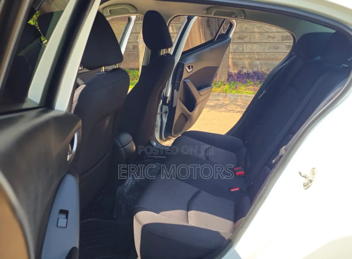 Mazda Axela 2015 White