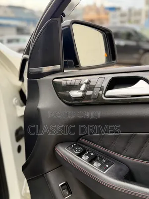 Mercedes-Benz GLE-Class 2017 Off white
