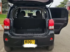 Toyota Porte 2014 Black