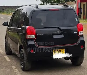 Toyota Porte 2014 Black