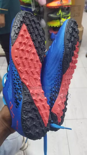 Action Trainersblue
