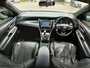 Toyota Harrier 2017 Silver