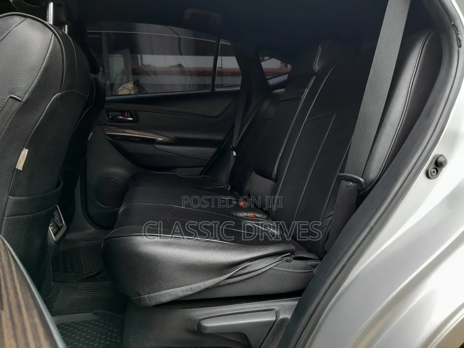 Toyota Harrier 2017 Silver