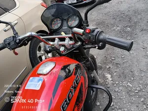 Bajaj Boxer X125 2026 Red