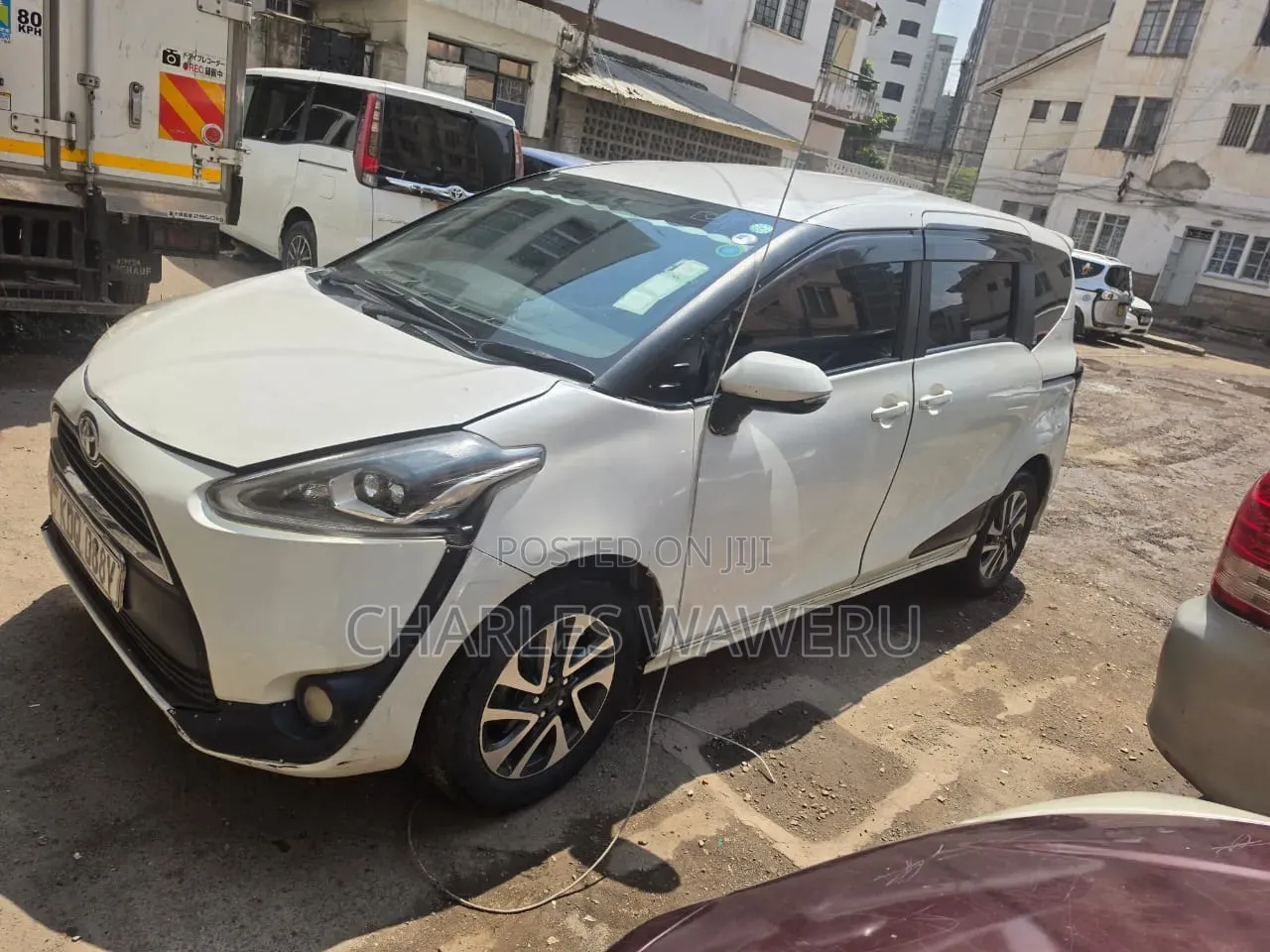 Toyota Sienta 2017 White