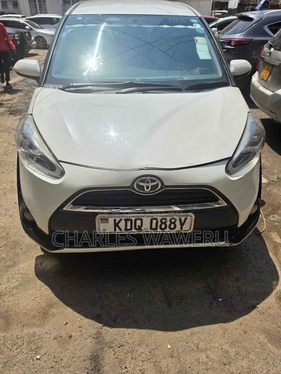 Toyota Sienta 2017 White