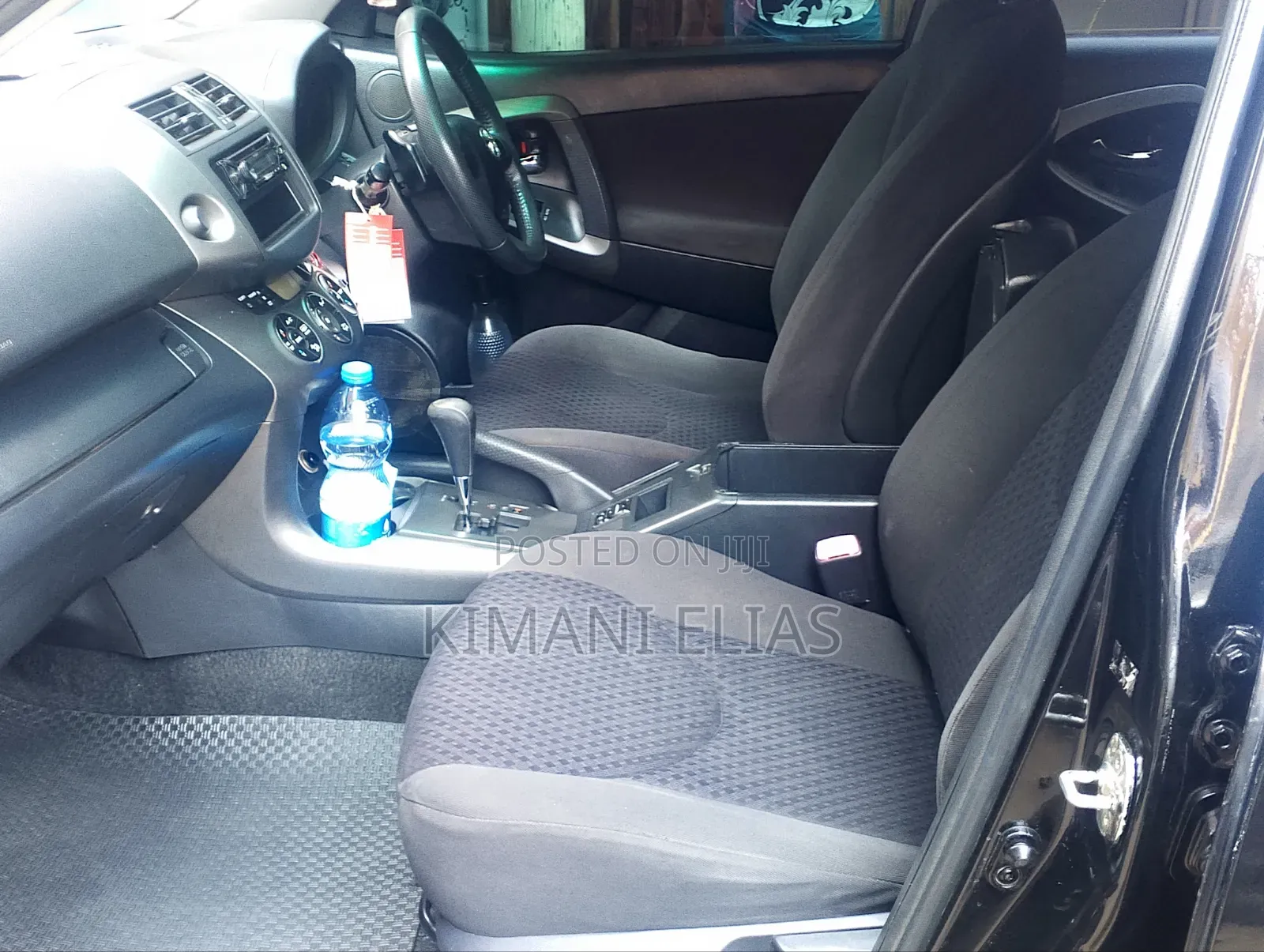 Toyota Vanguard 2011 Black