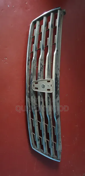 Toyota Premio 260 Grill