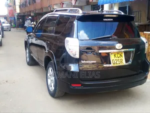 Toyota Vanguard 2011 Black