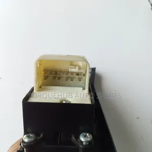 Toyota Spade 2014 Main Door Switch