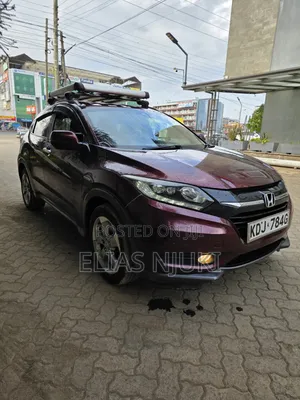 Honda Vezel 2015 Maroon