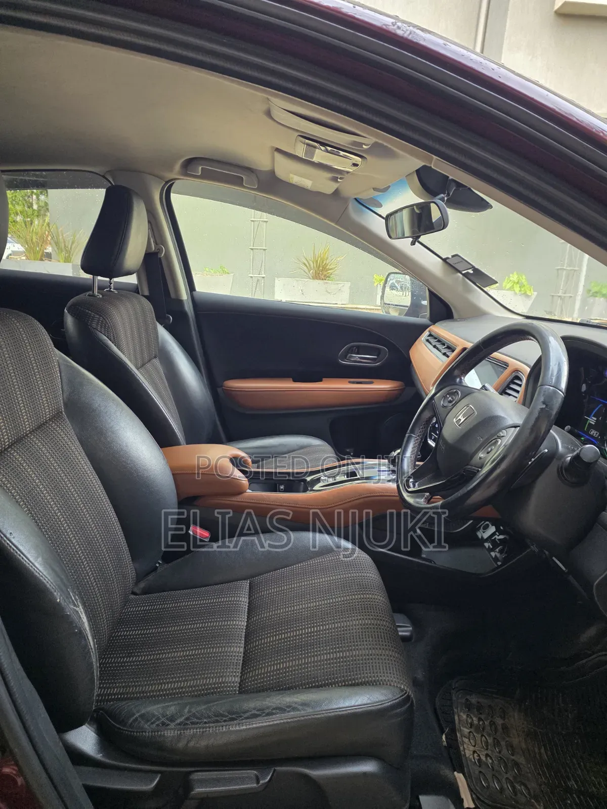 Honda Vezel 2015 Maroon