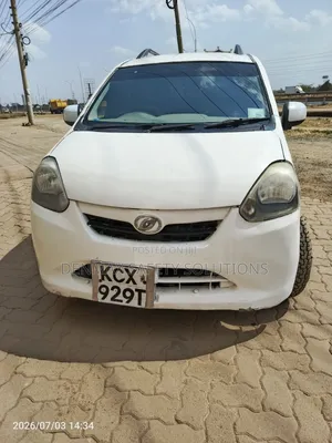 Daihatsu Mira 2012 White