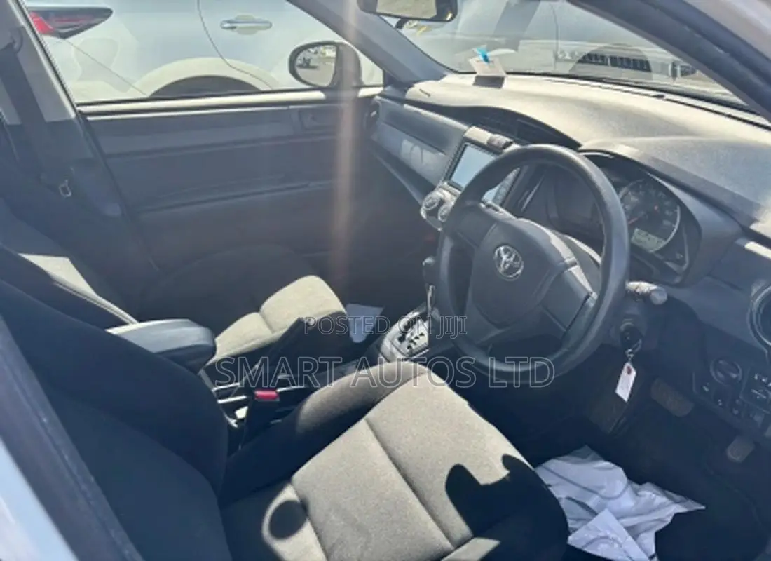Toyota Axio 2019 Pearl