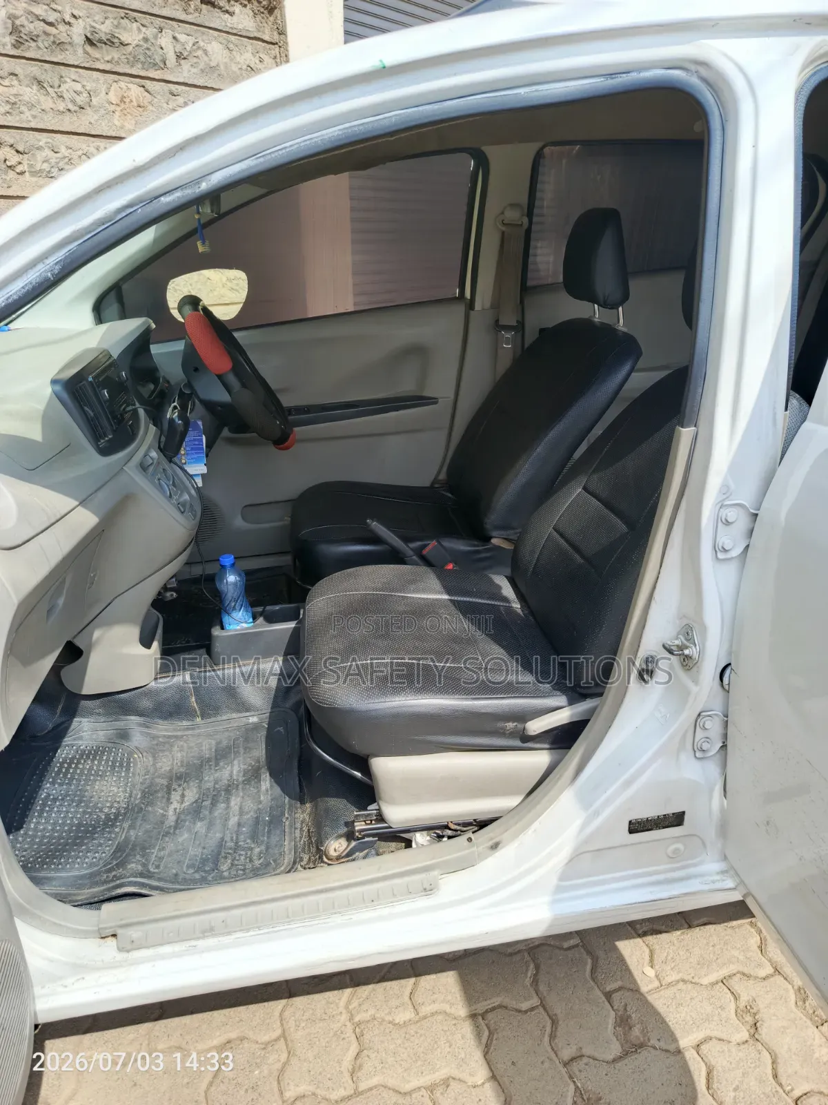 Daihatsu Mira 2012 White