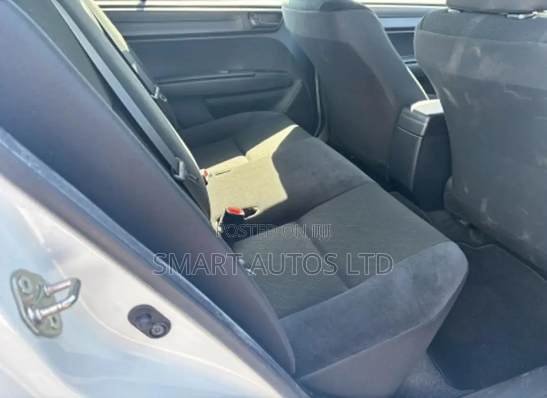 Toyota Axio 2019 Pearl