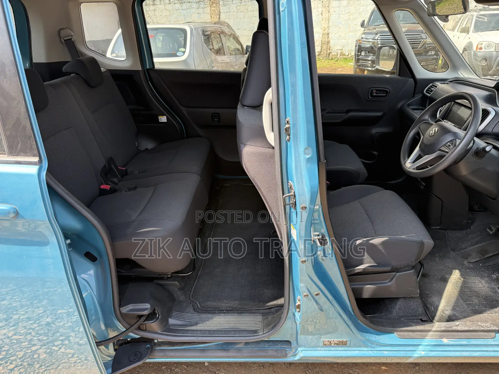 Suzuki Solio 2019 Blue