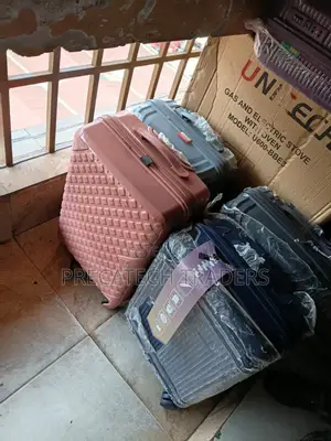 Suitcase Small Spinner Luggage Suitcase – Strong Stylish