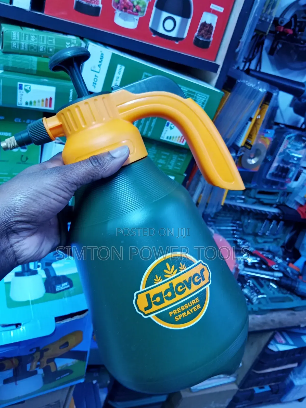2.0l Jadever Pressure Sprayer