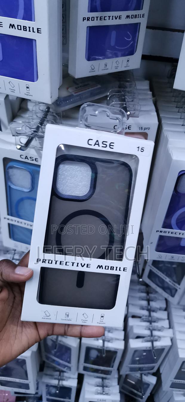 iPhone 15 Dark Protective Bumper Cover - main view