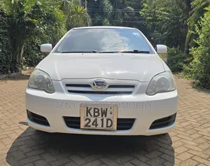 Toyota Corolla RunX 2006 White