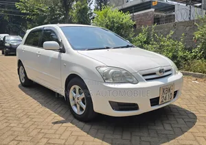Toyota Corolla RunX 2006 White