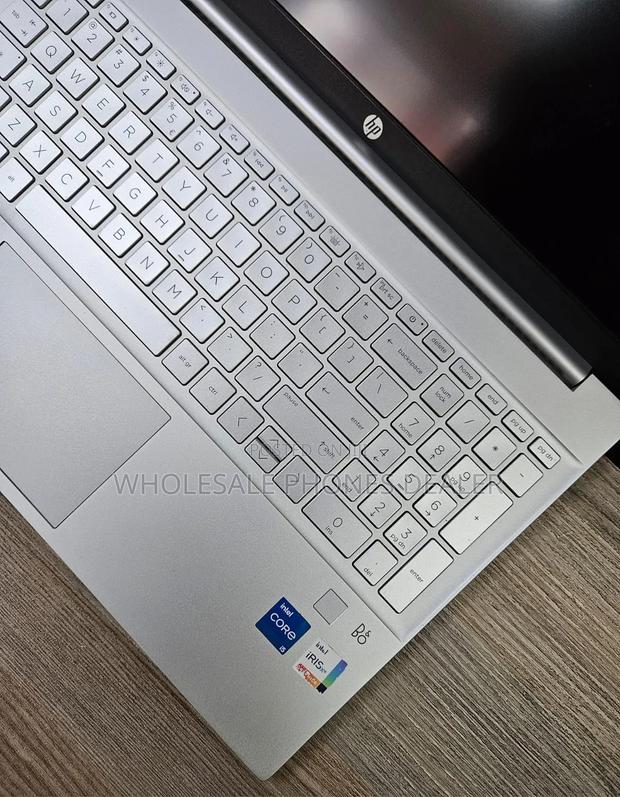 Laptop HP Pavilion 15 16GB Intel Core i5 SSD 512GB - thumbnail 3