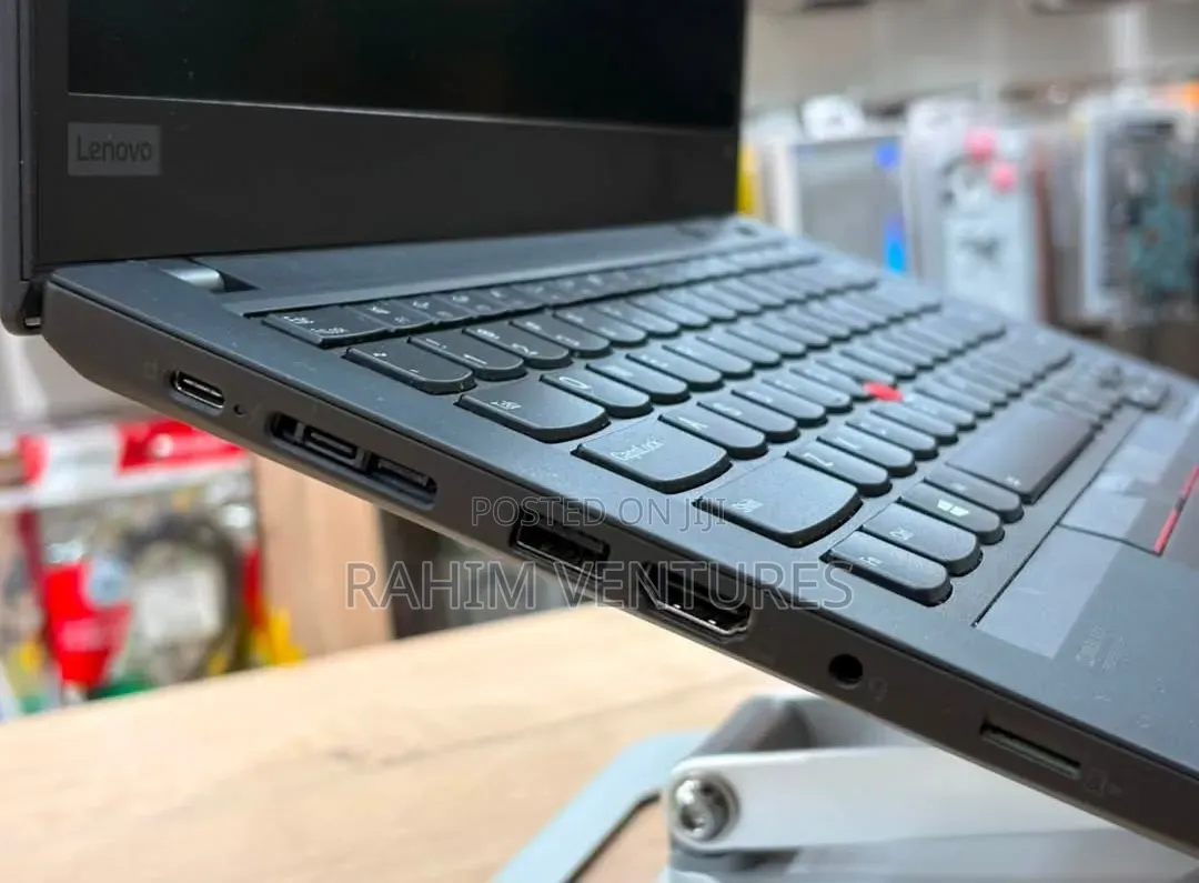 Laptop Lenovo ThinkPad P14s 16GB Intel Core i7 SSD 512GB