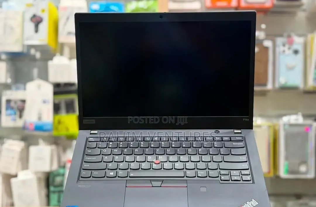 Laptop Lenovo ThinkPad P14s 16GB Intel Core i7 SSD 512GB
