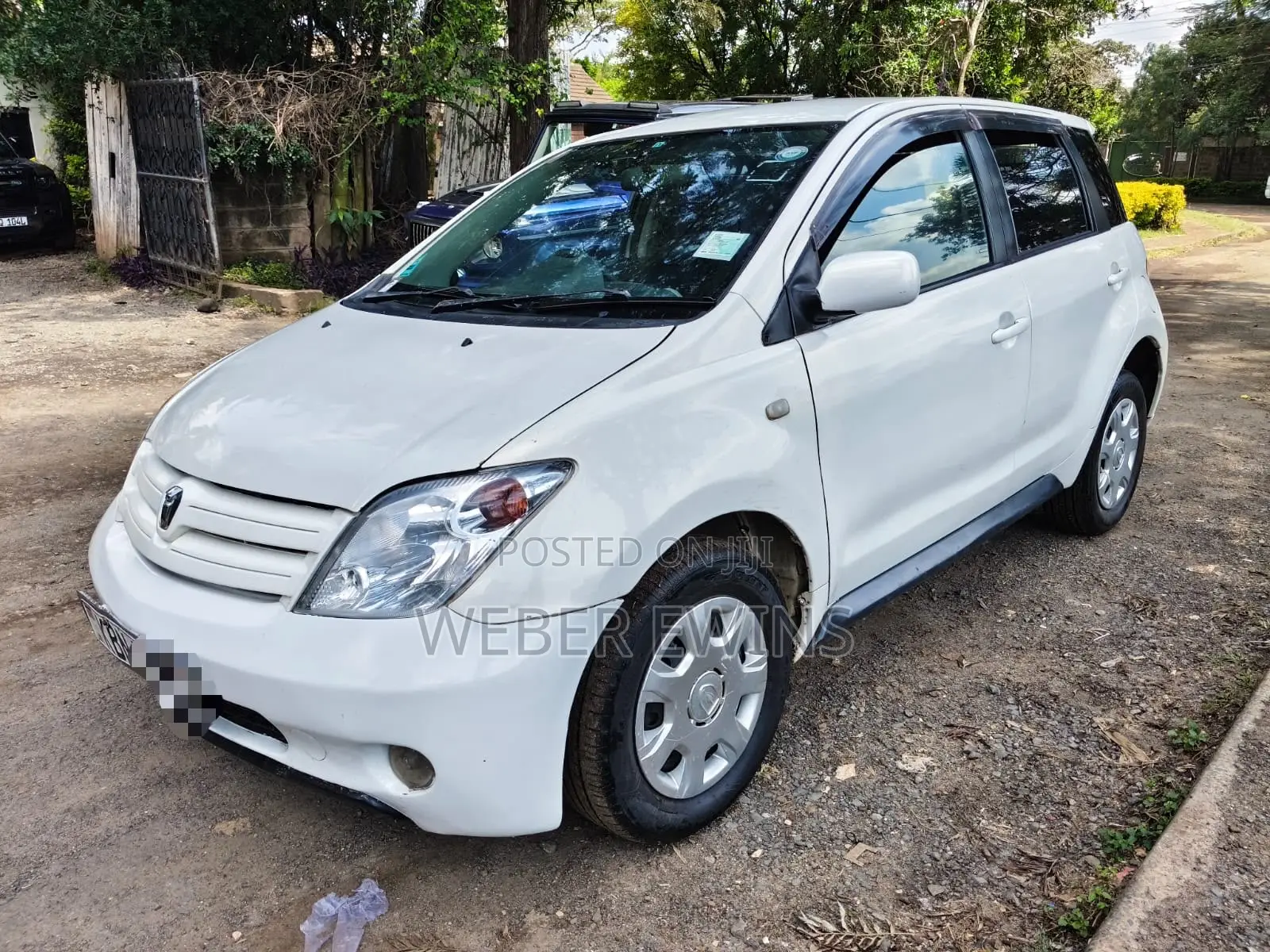 Toyota IST 2003 White