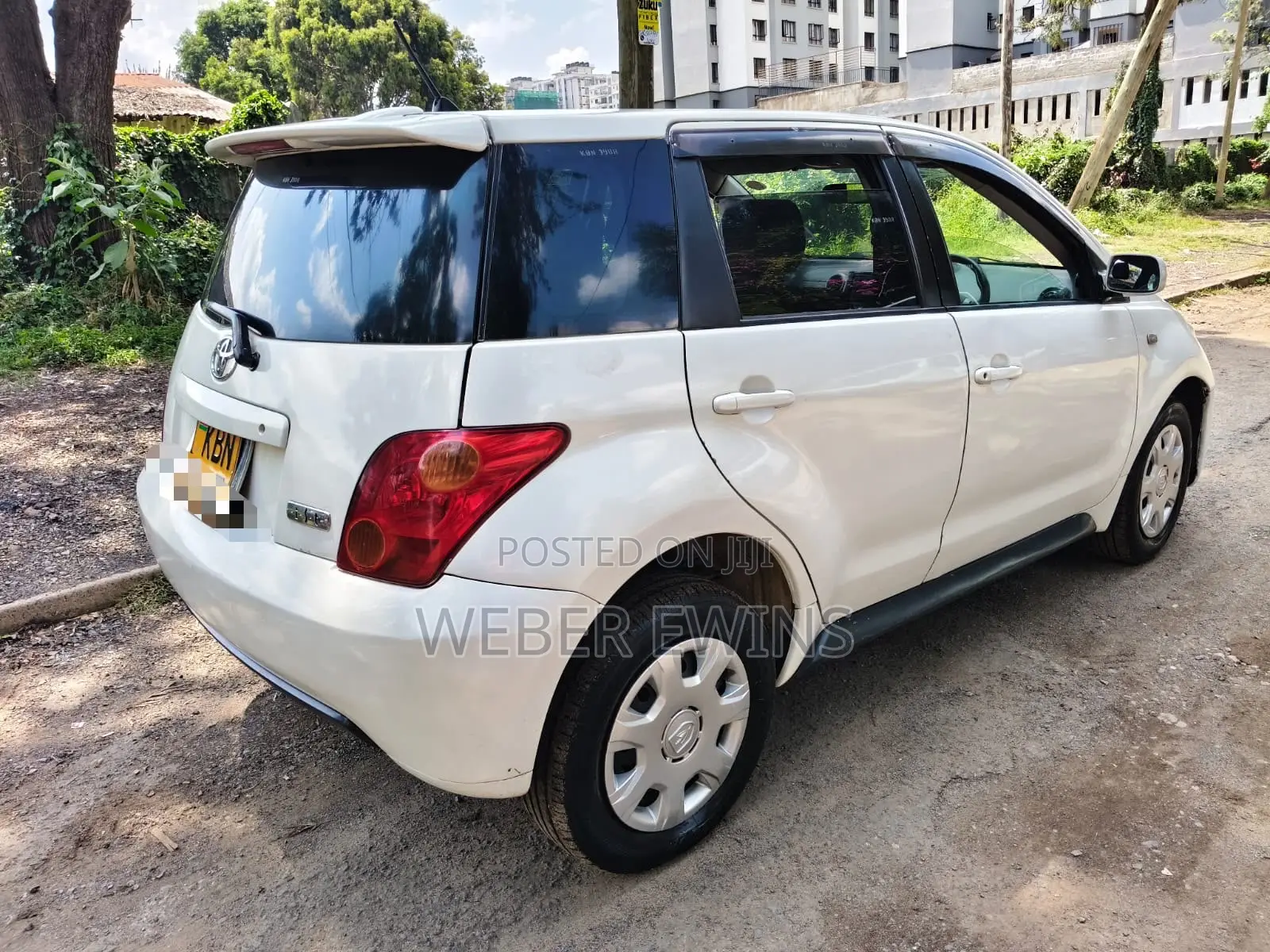 Toyota IST 2003 White