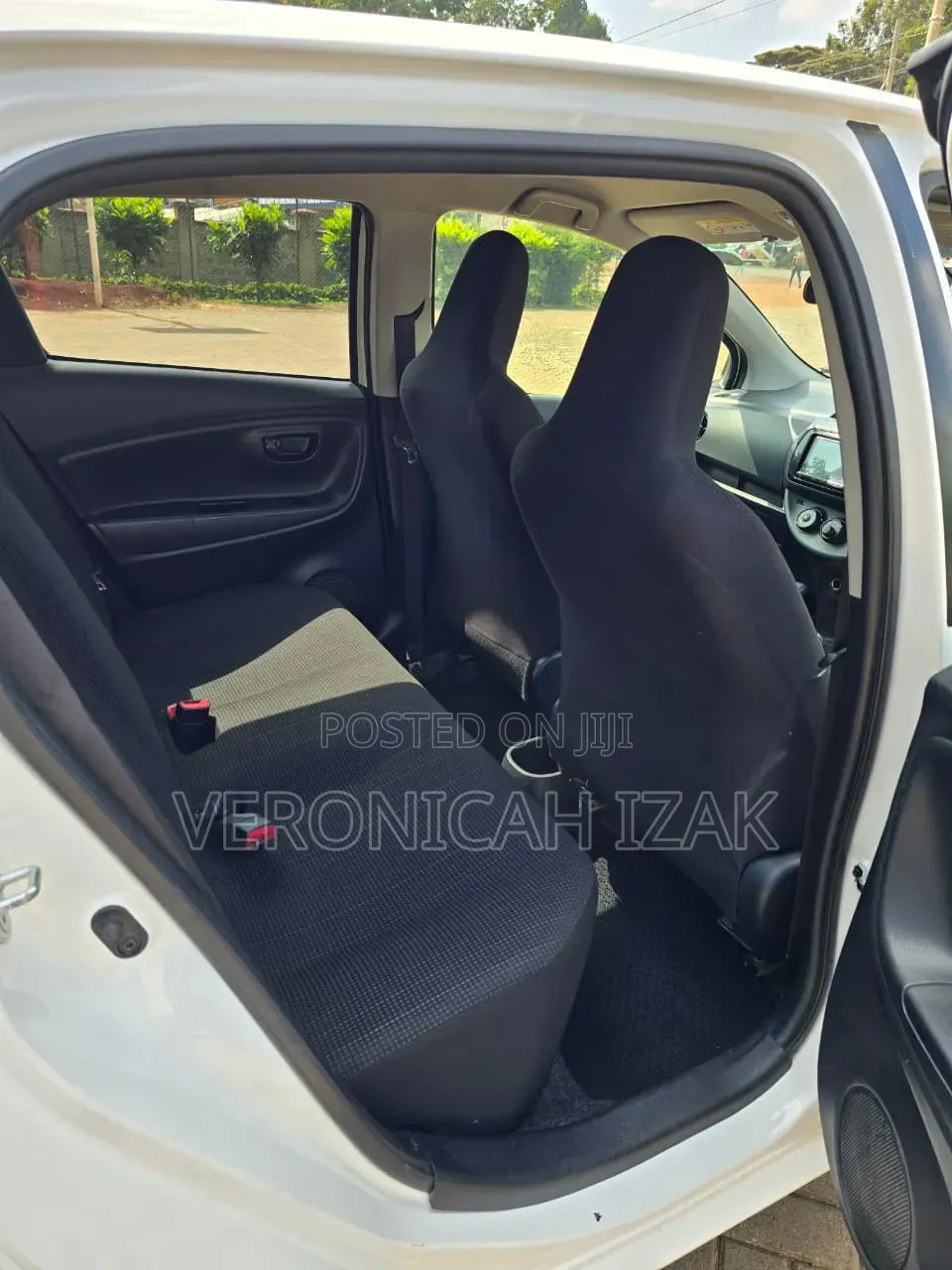 Toyota Vitz 2018 White