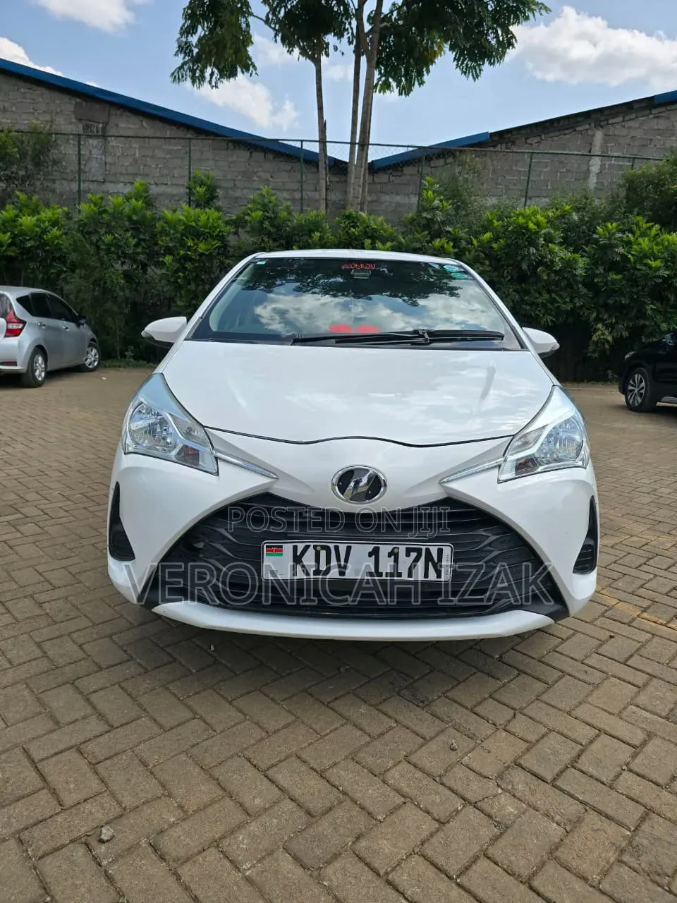Toyota Vitz 2018 White