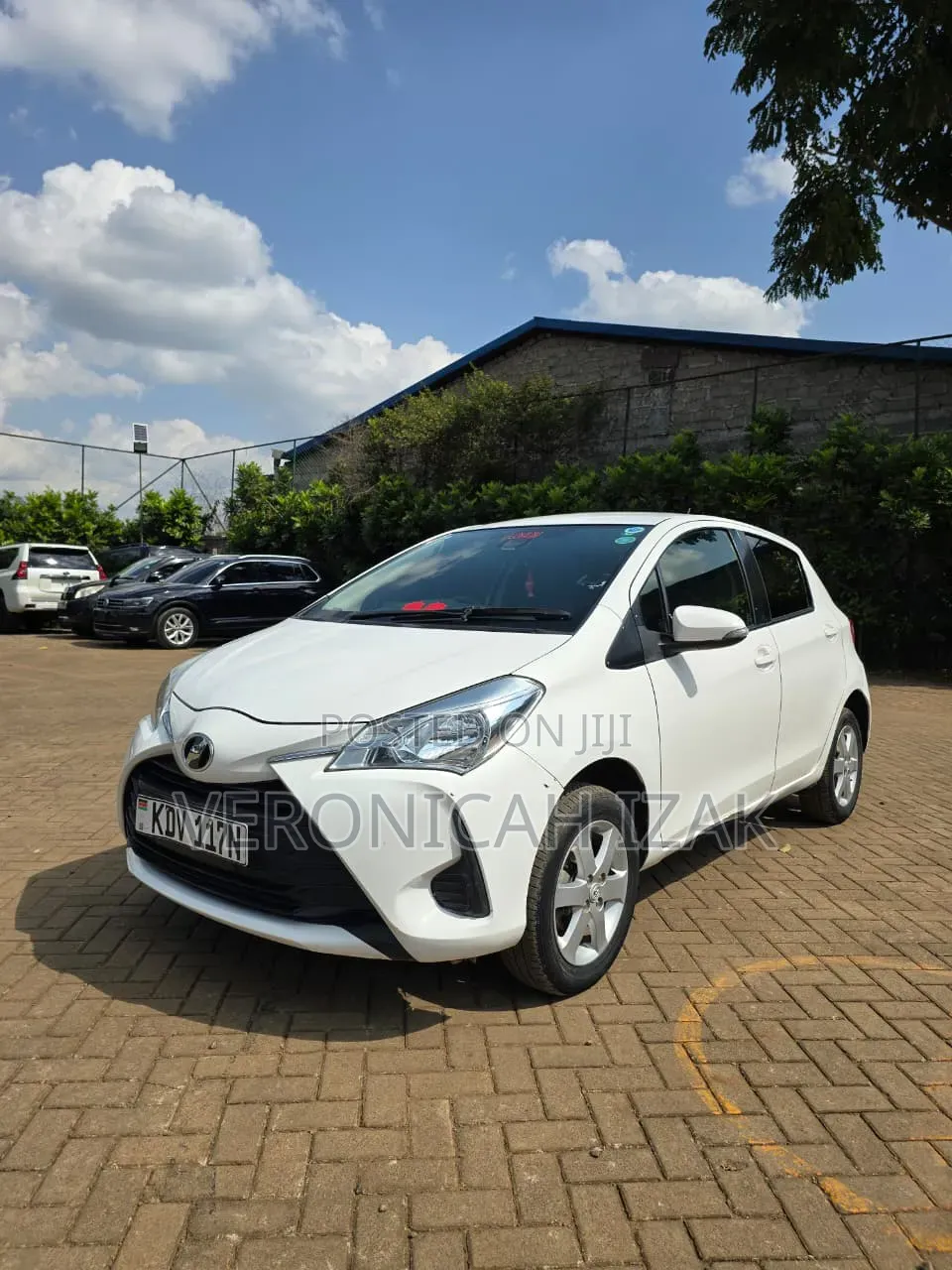 Toyota Vitz 2018 White