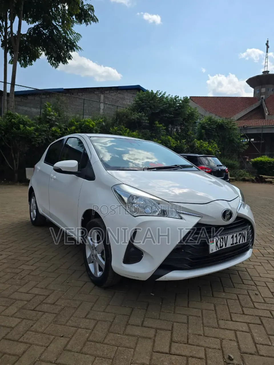 Toyota Vitz 2018 White