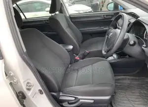 Toyota Axio 2021 Off white