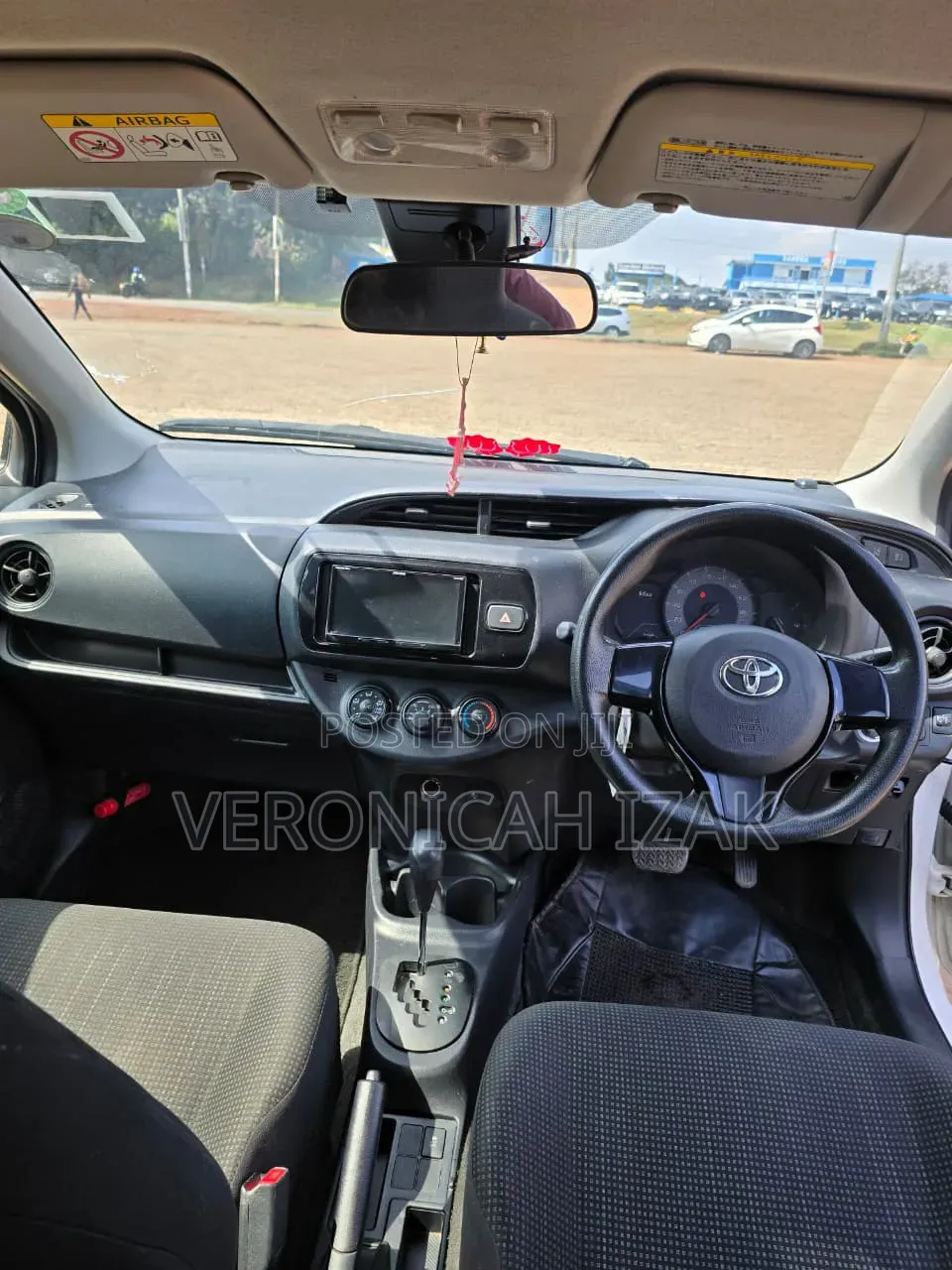 Toyota Vitz 2018 White