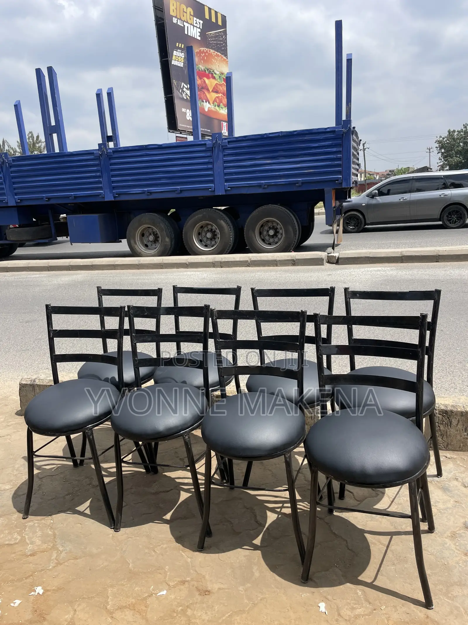 Low Flats Chairs