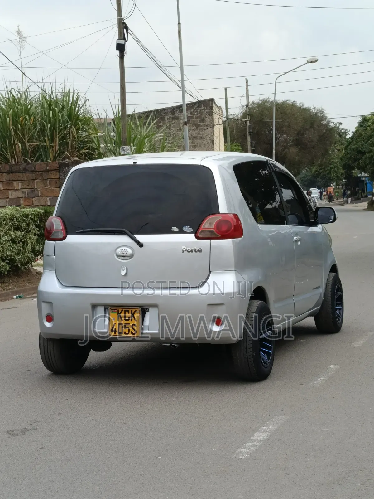 Toyota Porte 2009 Silver