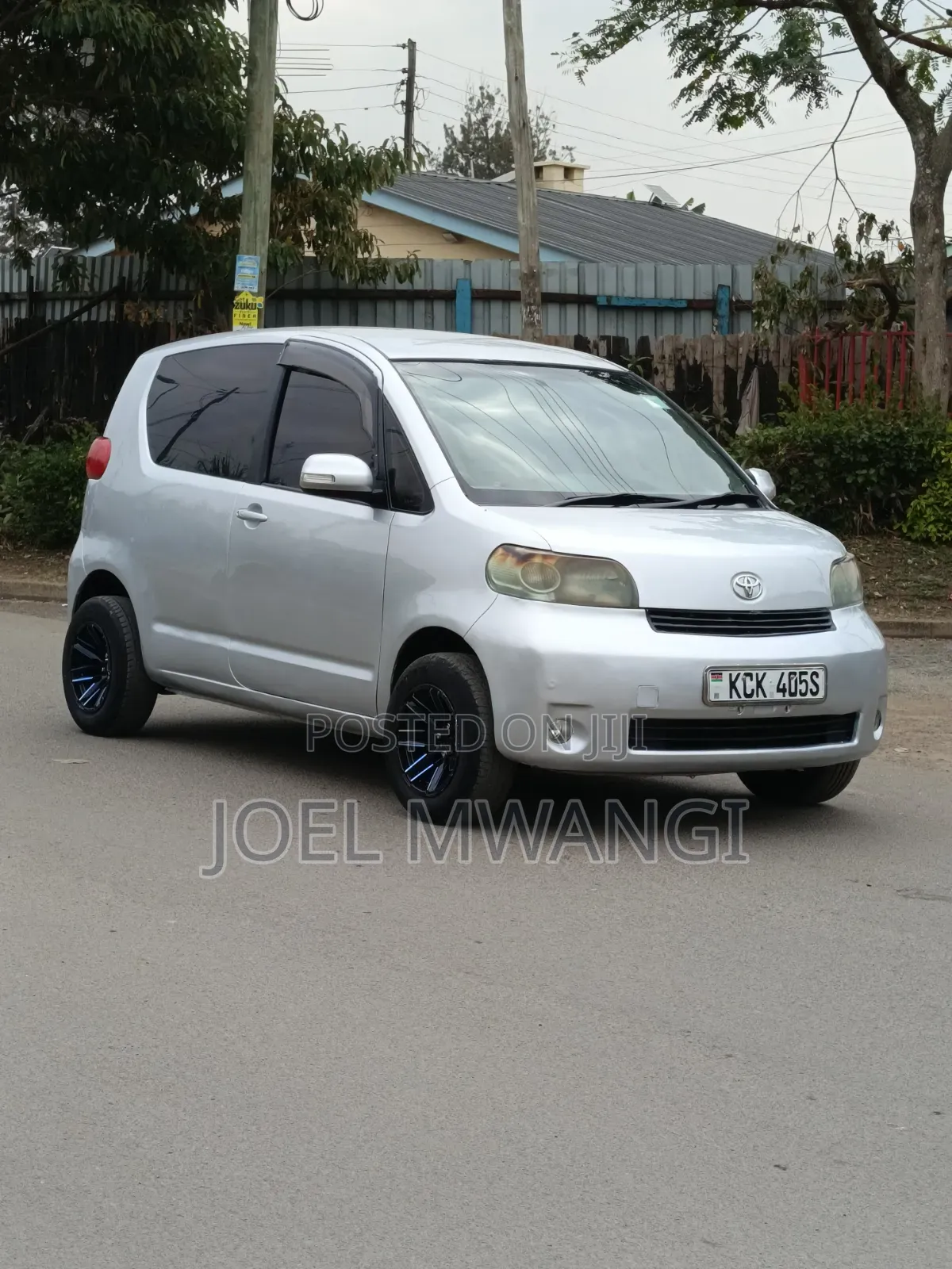 Toyota Porte 2009 Silver