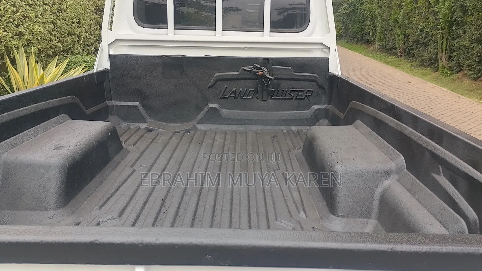 Toyota Land Cruiser 2021 White