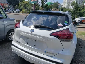 Nissan Kicks 2020 White