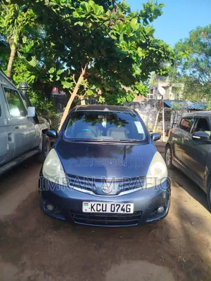 Nissan Note 2012 Blue